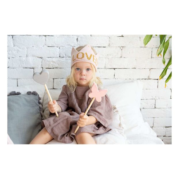 Magic wand with wooden butterfly-product