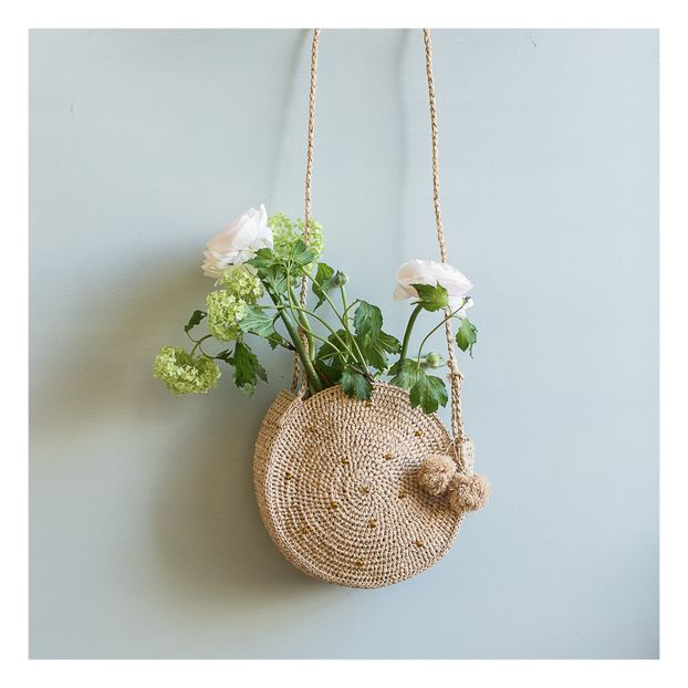 Round straw bag-product