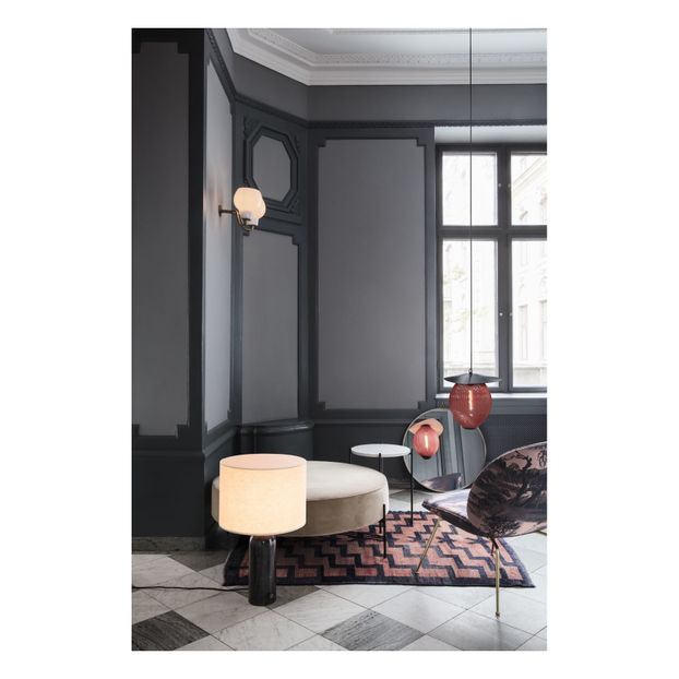 Gravity Table Lamp, Space Copenhagen-product