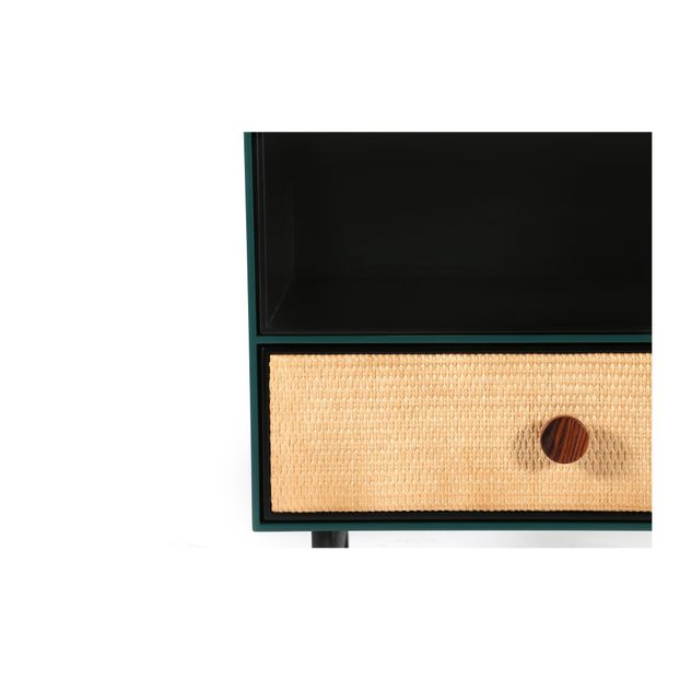Essence Night Tabke -product
