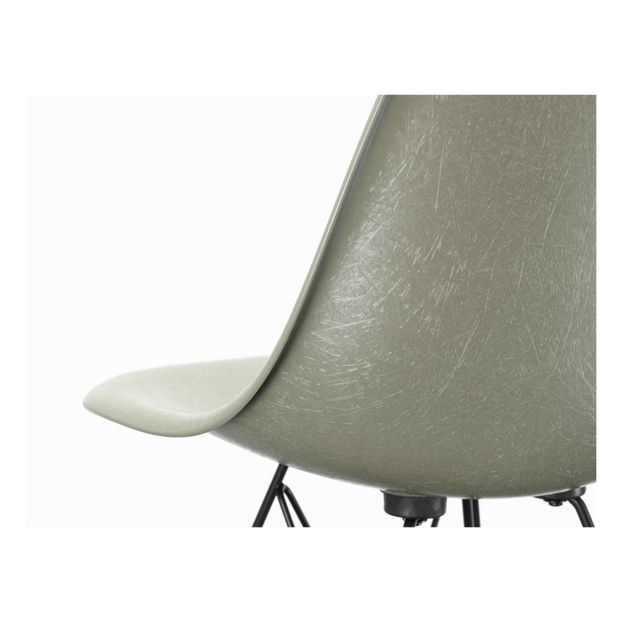 Sedia DSW Fiberglass, Charles Ray e -product