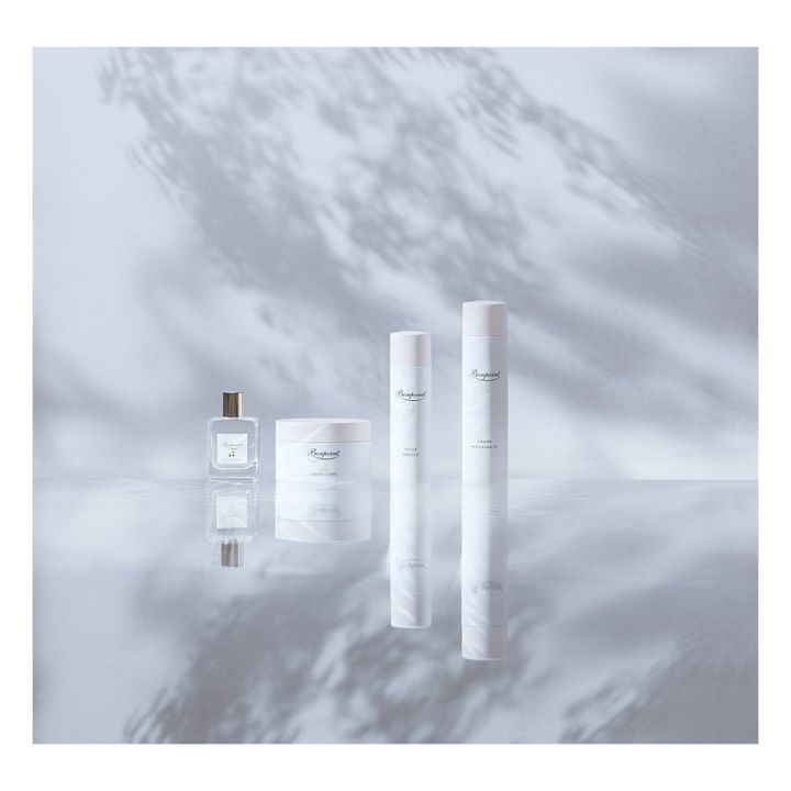 Huile douce nourrissante et apaisante - 125 ml- Image produit n°1
