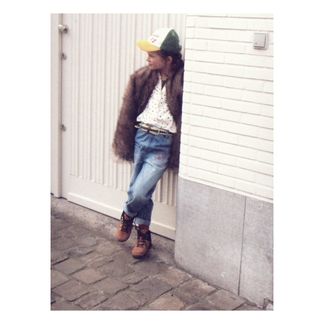 The Animals Observatory Gürtel Lovebird-listing