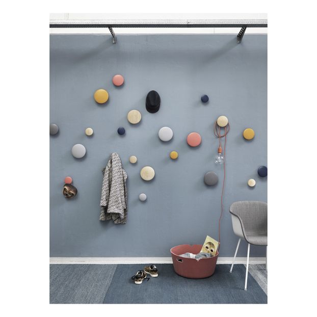 Patère en frêne The Dots-product