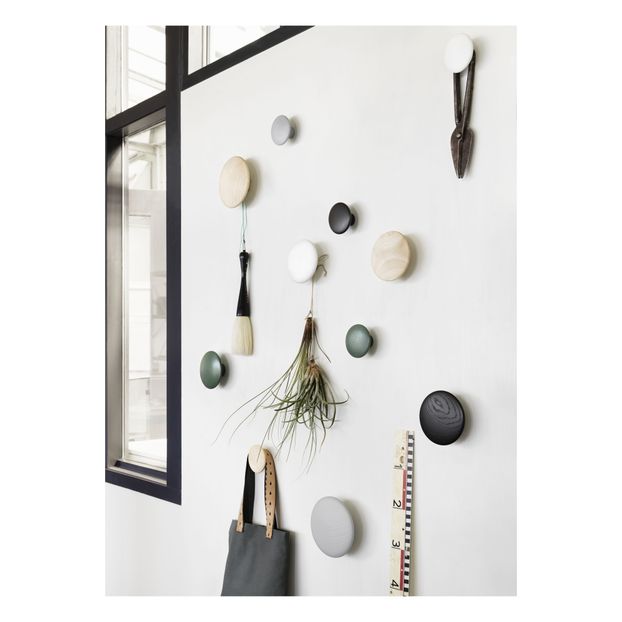 Patère en chêne The Dots-product