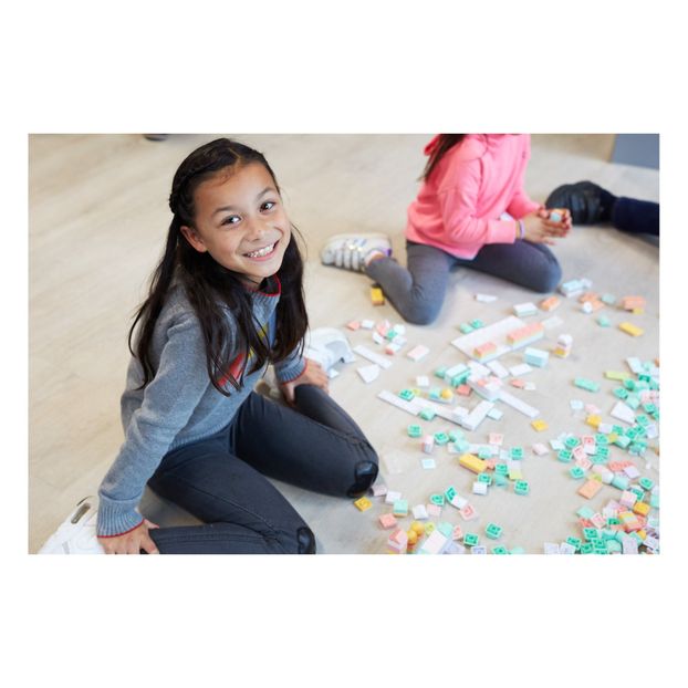 Play Cityscape Architectural Model Kit - 160 pieces-product