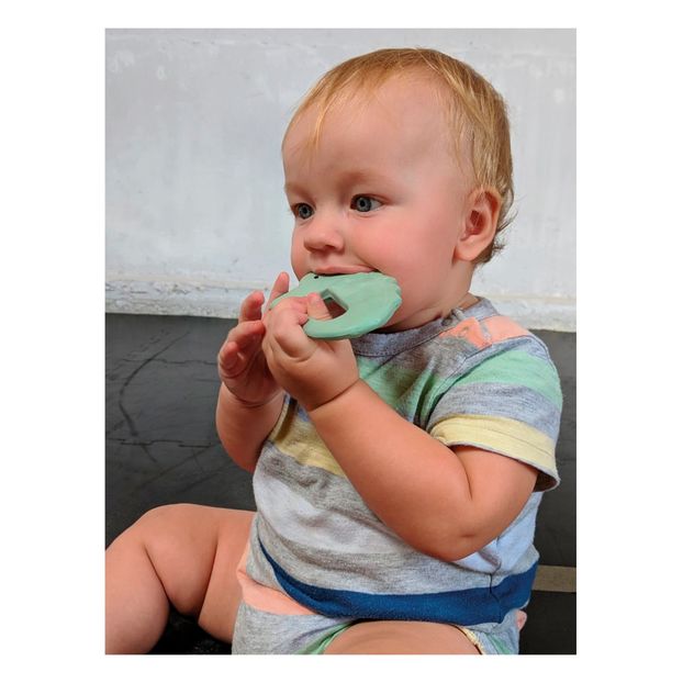 Anneau de dentition Crocodile en caoutchouc naturel-product