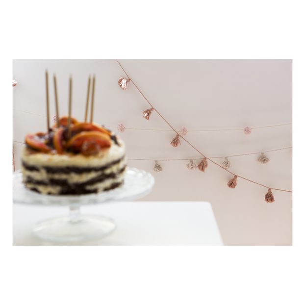 Pompom Garland-product