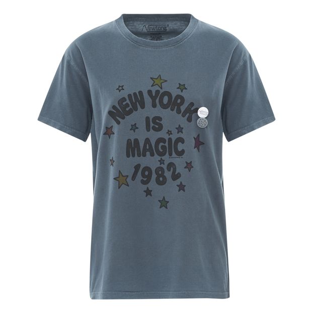 Camiseta New York is Magic-product