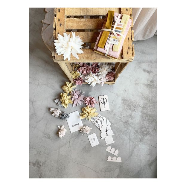 Whisper Flowers DIY Kit-product