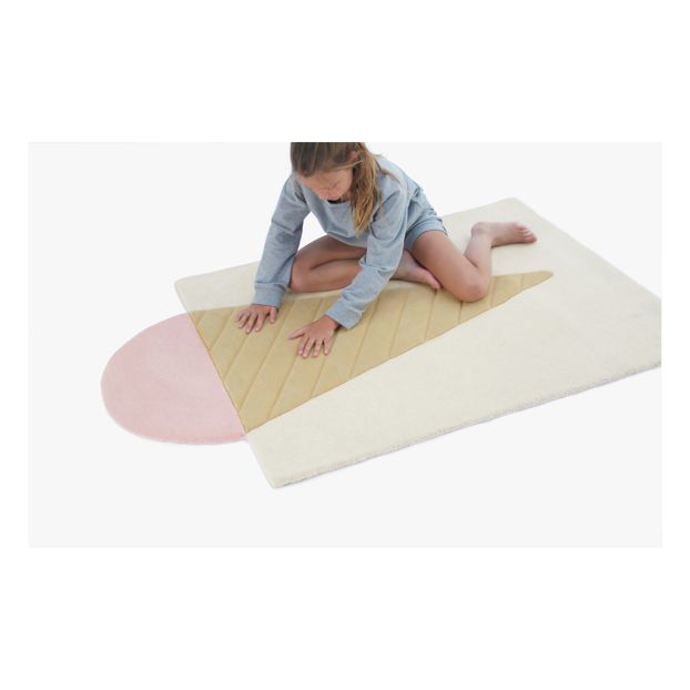 Ice cream wool rug-product