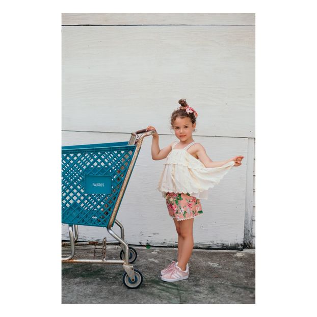 Vallaloid shorts-product