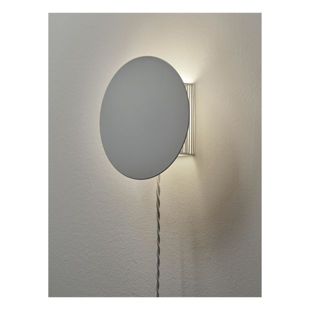 Scudo Wall Lamp-product
