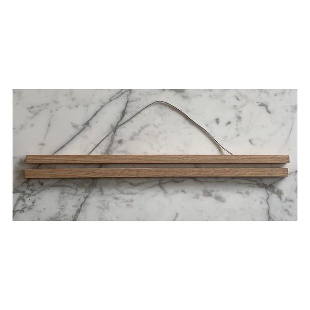 Magnetic wooden poster holder-product