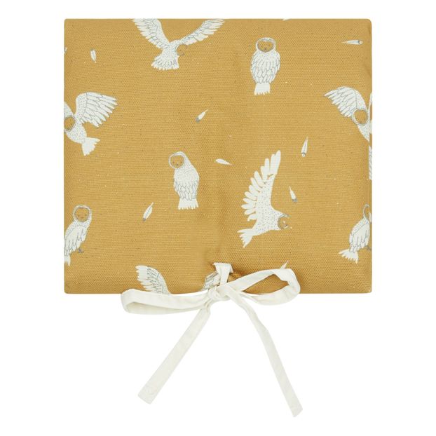 Travel changing mat-product