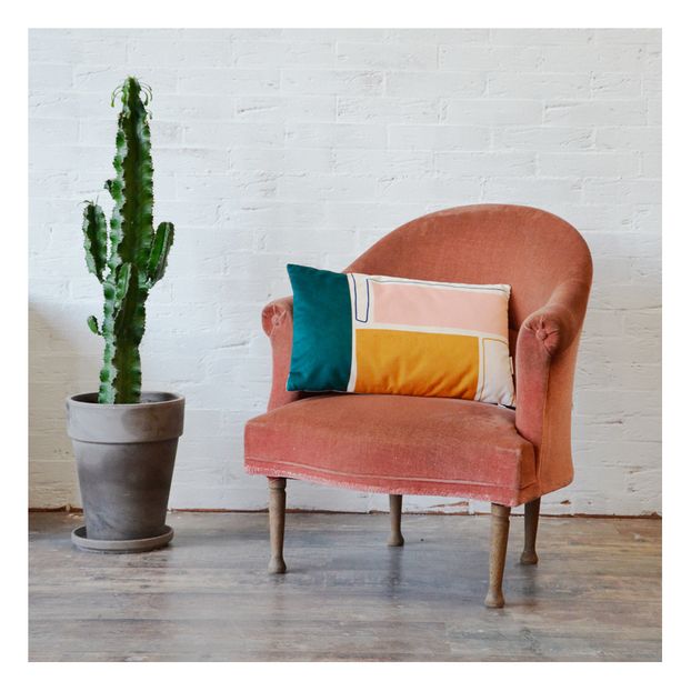 Petra Cushion-product