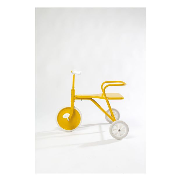 Tricycle en métal-product