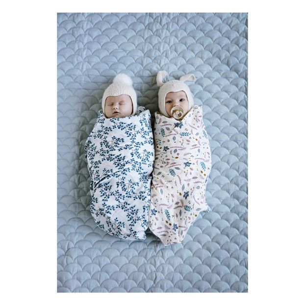 Fiori Swaddle in Organic Cotton Muslin-product
