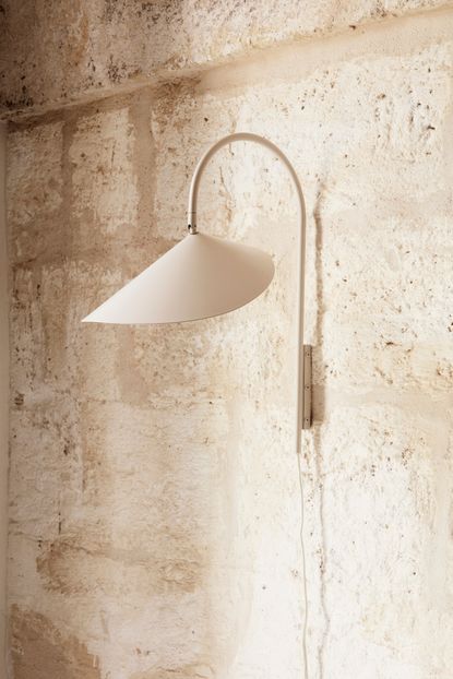 Arum Wall Lamp-product
