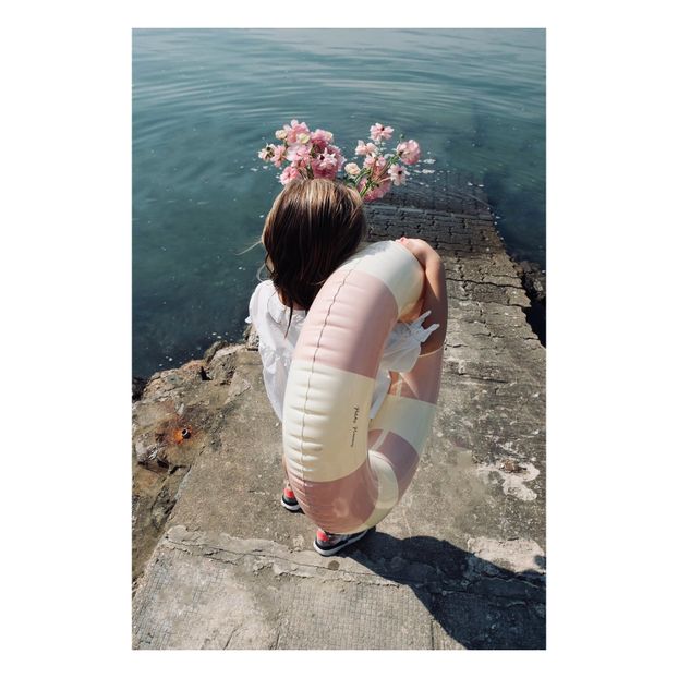 Anna Buoy-product