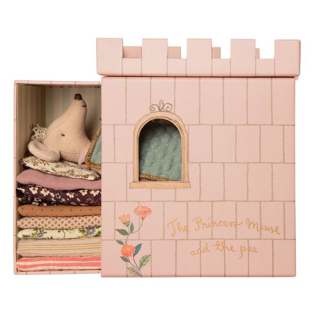 Princess Soft Toy and Castle-product