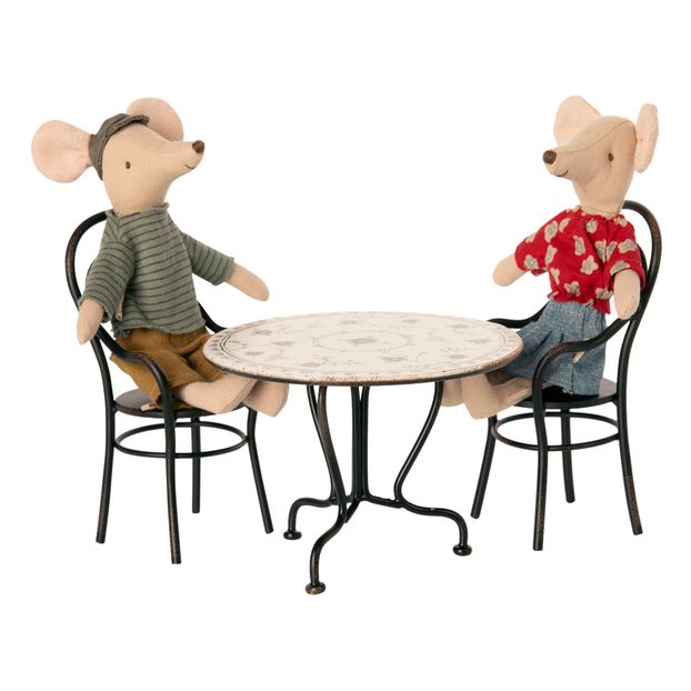 Mesa de comedor y sillas-product