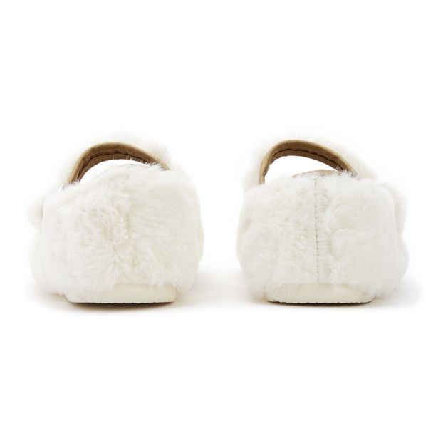 Chaussons Façon Fourrure Mia Bébé-product