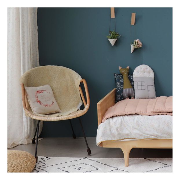 Coussin en coton brodé-product