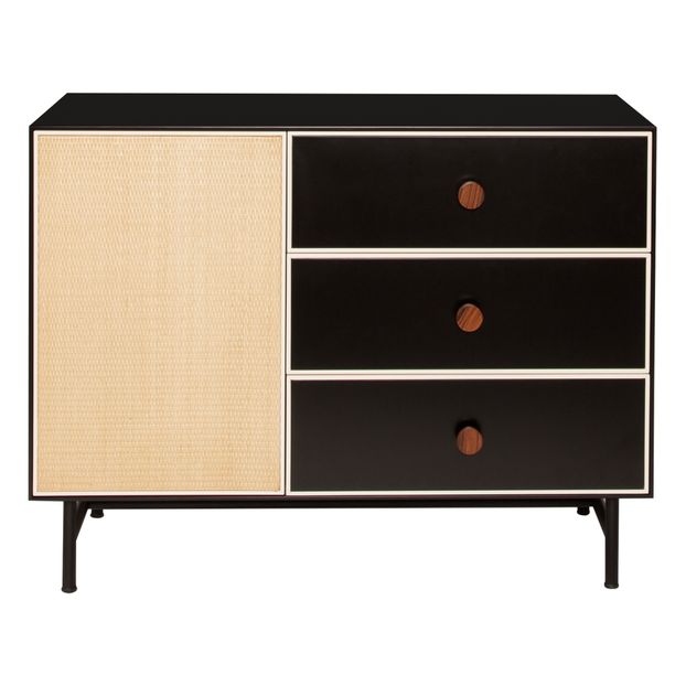 Essence Dresser -product