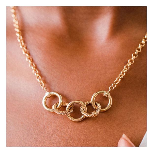 Collier Uzi-product