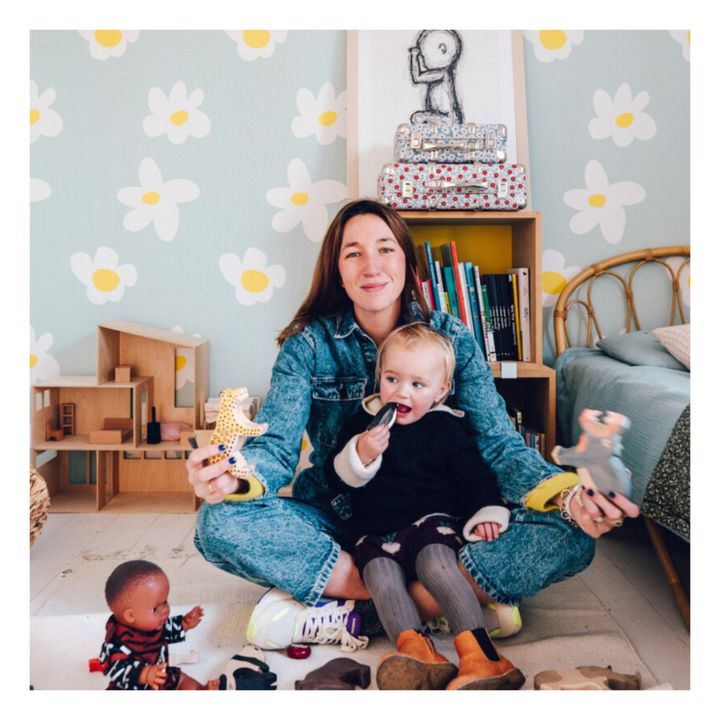 Tapete Blumen - Mathilde Cabanas x Bonjourgeorges Hellblau- Produktbild Nr. 2