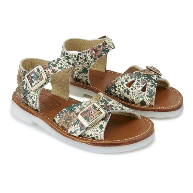 Pearl Sandals -product