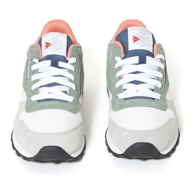 Sneakers-product