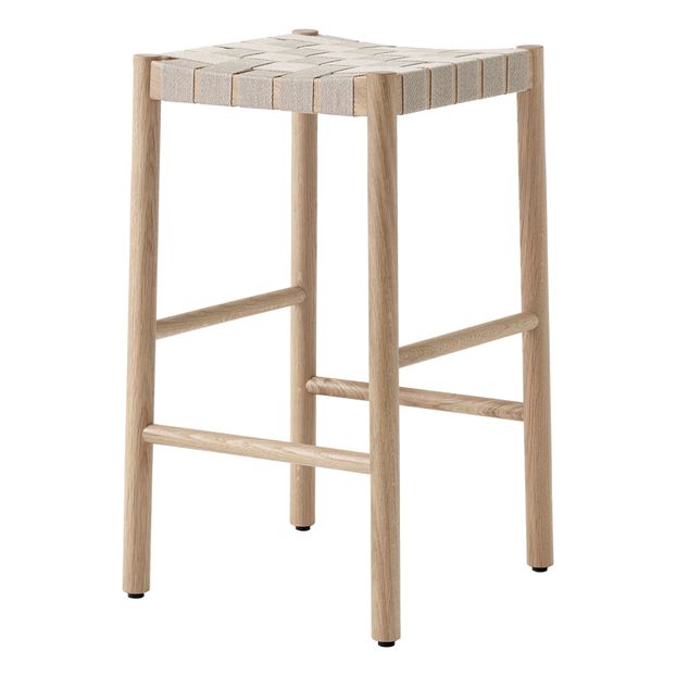 Betty Bar Stool with Wooden Base - Thau & Kallio-product