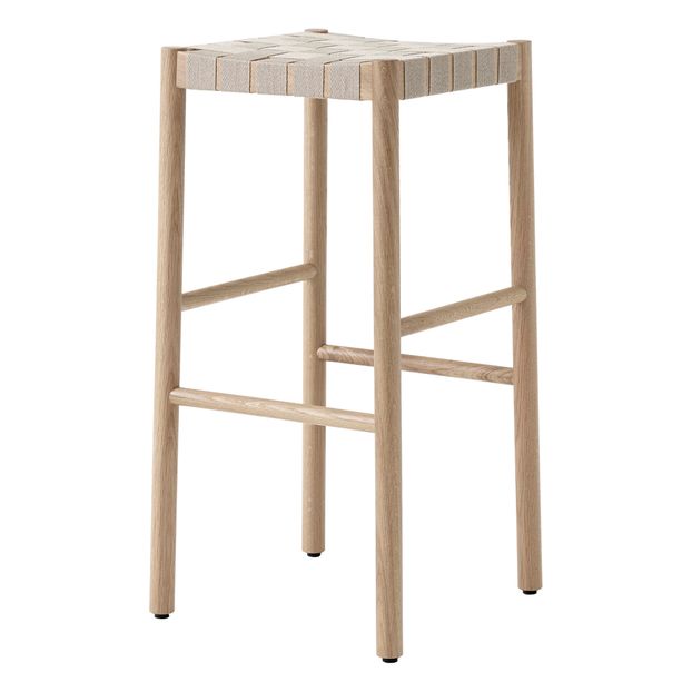 Betty Bar Stool with Wooden Base - Thau & Kallio-product