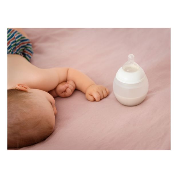 Baby bottle in medical grade silicone -product