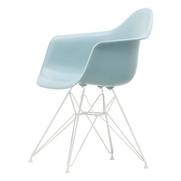 DAR Loungechair, White Epoxy Base - Charles & Ray Eames-product