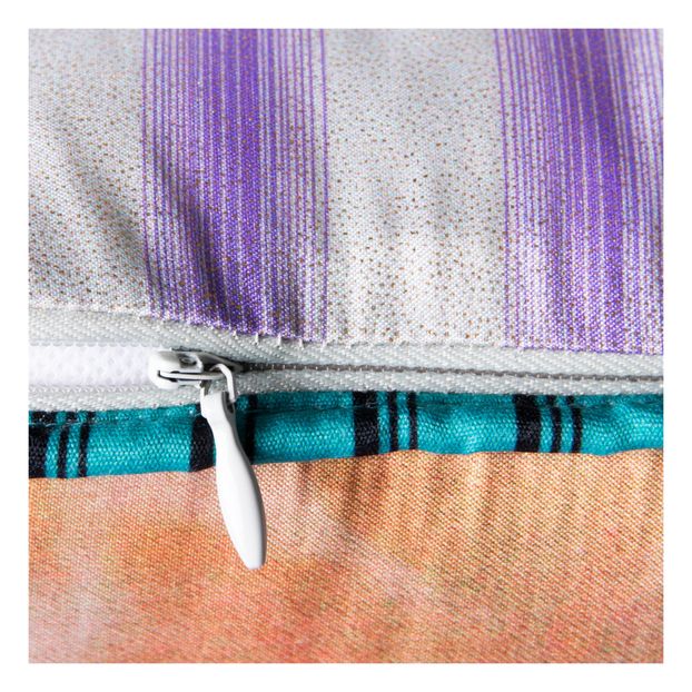 Coussin bi-matière en satin -product