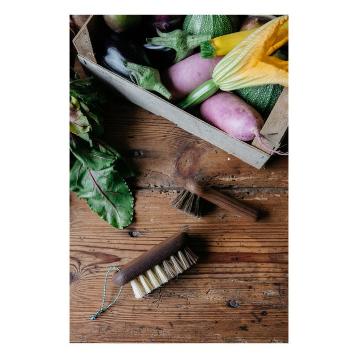 Brosse à légumes en frêne- Image produit n°2