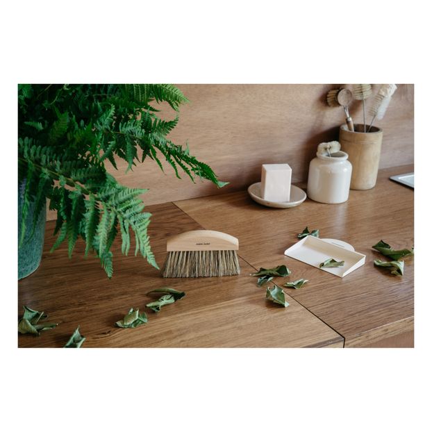 Tabletop Dustpan and Brush Set - Clynk Nature-product
