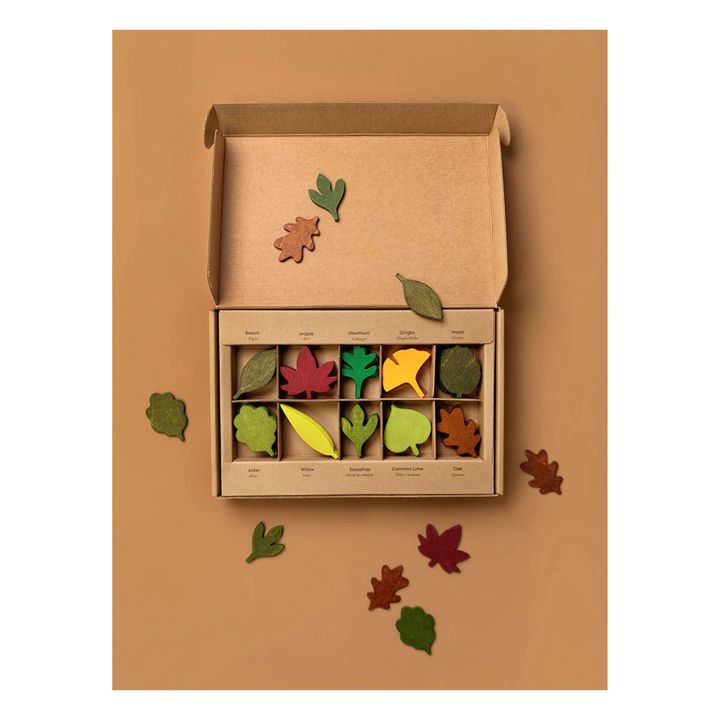 Feuilles de la forêt en bois- Image produit n°1