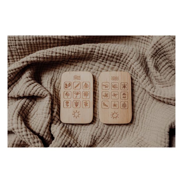 Flore Wooden Telephone-product