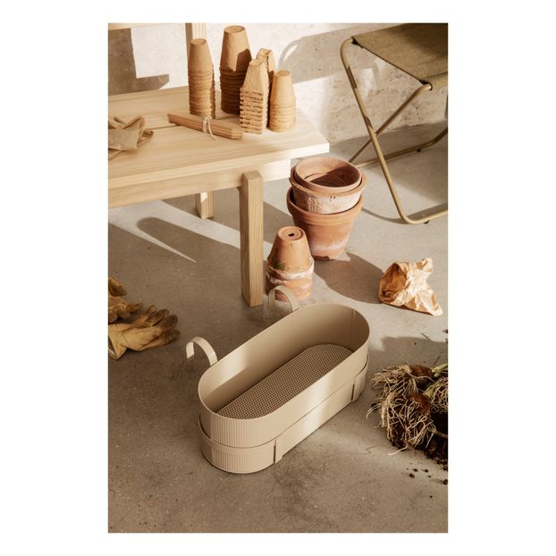 Bai Metal Planter Box-product