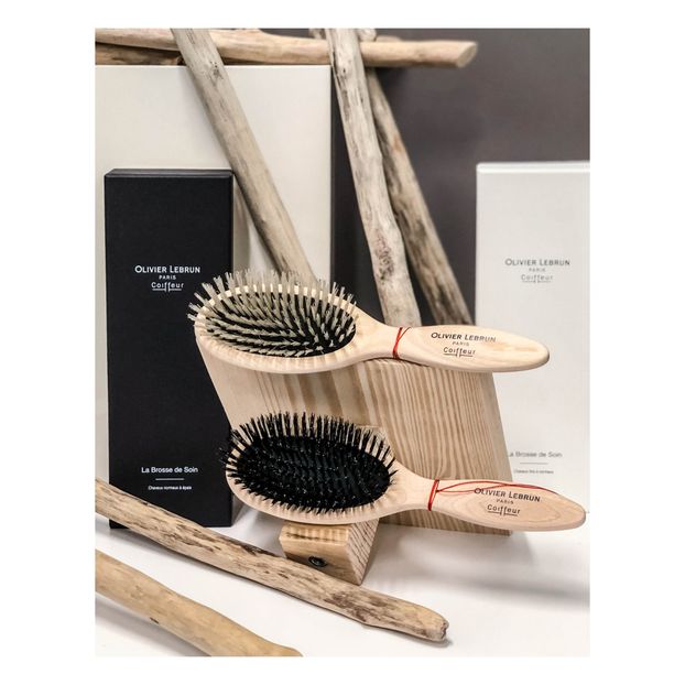 Brosse en frêne pour cheveux épais-product