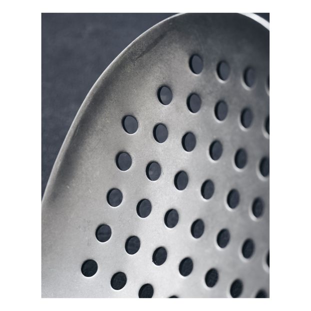 Ecumoire en métal -product