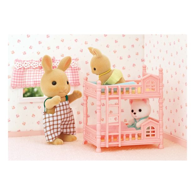 Sala de juegos para bebés con figuritas-product