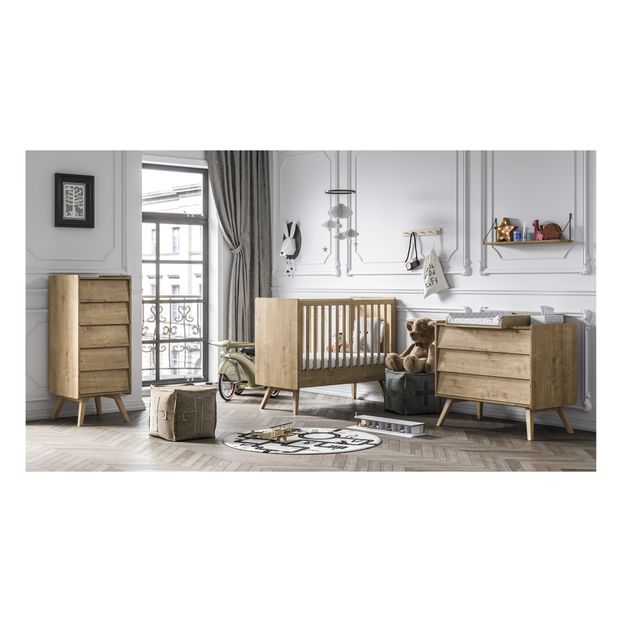 Vintage oak chest of drawers-product