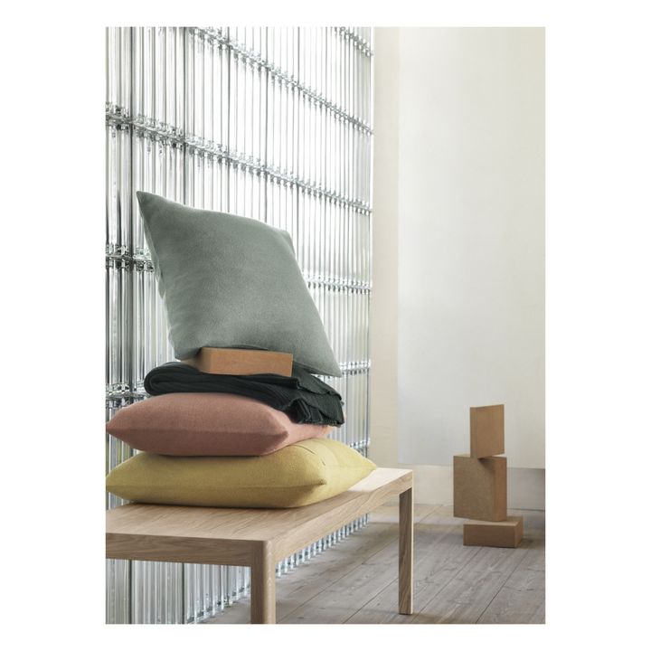 Layer Llama Wool Cushion | Rosa Polvo- Imagen del producto n°1