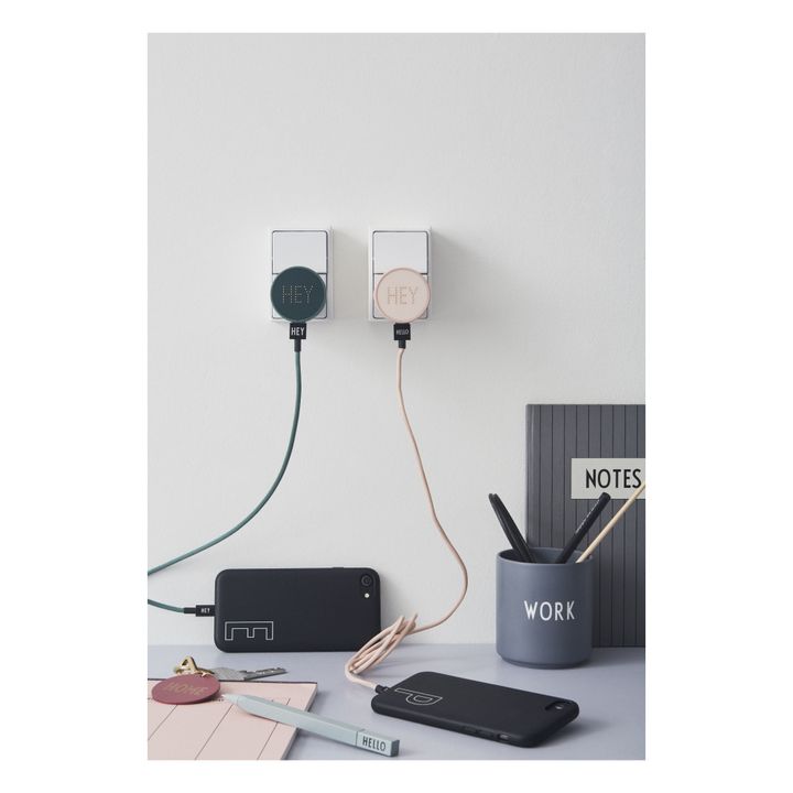 Chargeur Hey | Vert sapin- Image produit n°4