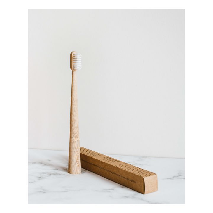 Brosse à dent pour adulte en bambou | Bois clair- Image produit n°1